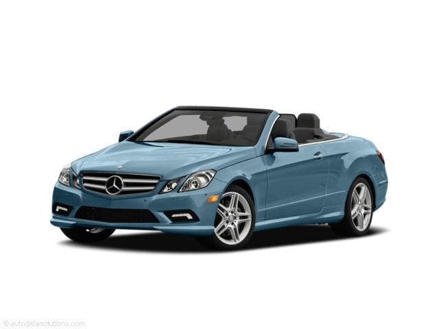 2011 Mercedes-Benz E-Class E550 Launch Edition's photo