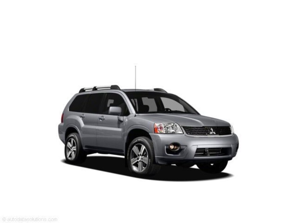 Used 2011 Mitsubishi Endeavor SE AWD SE