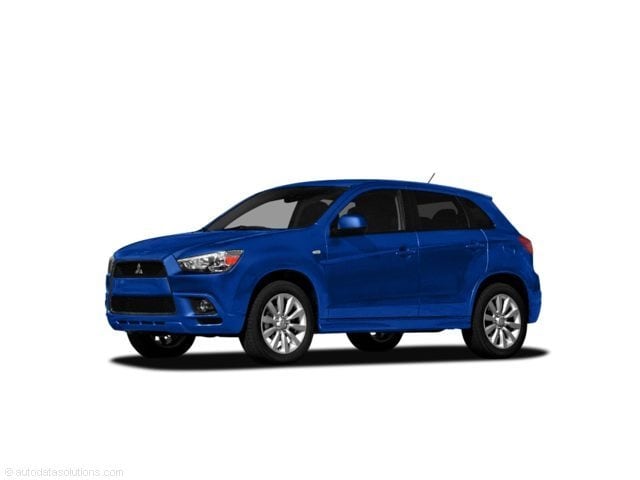 2011 Mitsubishi Outlander Sport SE's photo