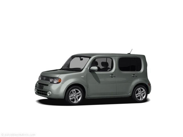 2011 Nissan Cube 1.8 Base M/T's photo