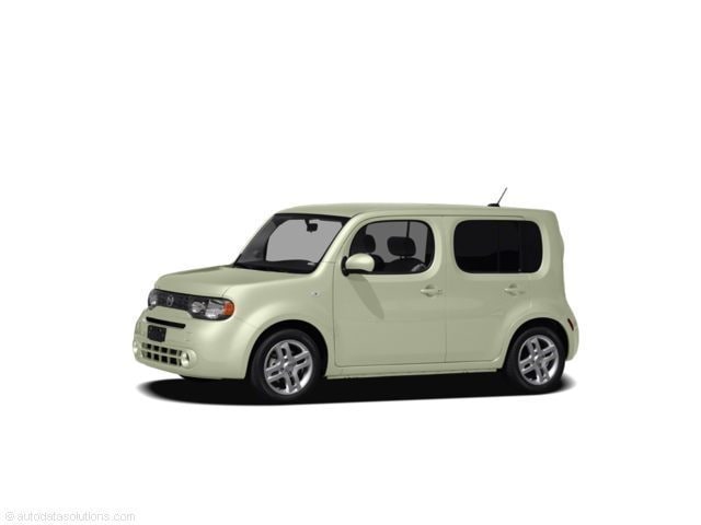 2011 Nissan Cube's photo