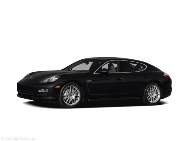 2011 Porsche Panamera S's photo
