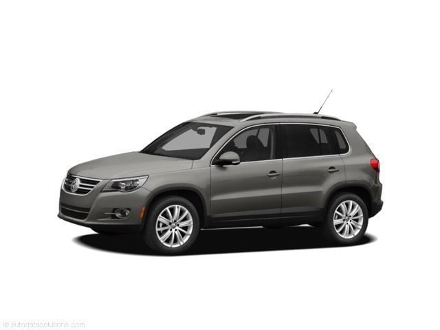 2011 Volkswagen Tiguan SE's photo