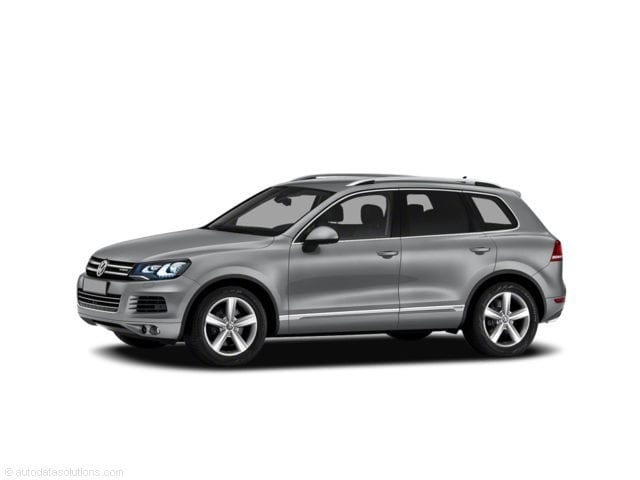 2011 Volkswagen Touareg's photo