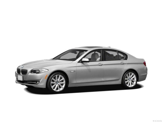 2012 BMW 5 Series 528i's photo