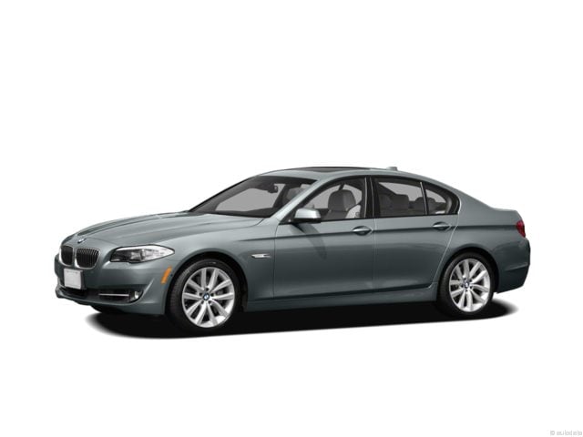 2012 BMW 5 Series 528i's photo