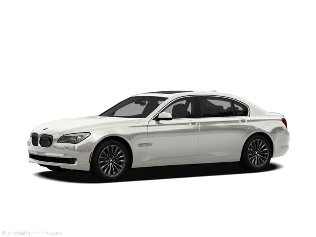 2012 BMW 7 Series 740i's photo