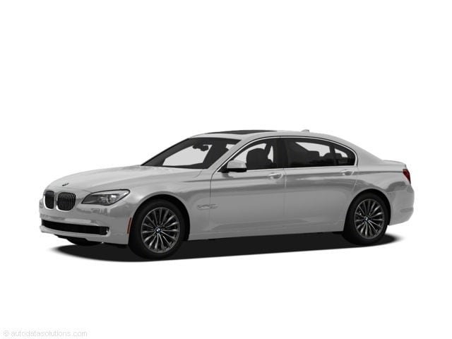 2012 BMW 7 Series 740i's photo