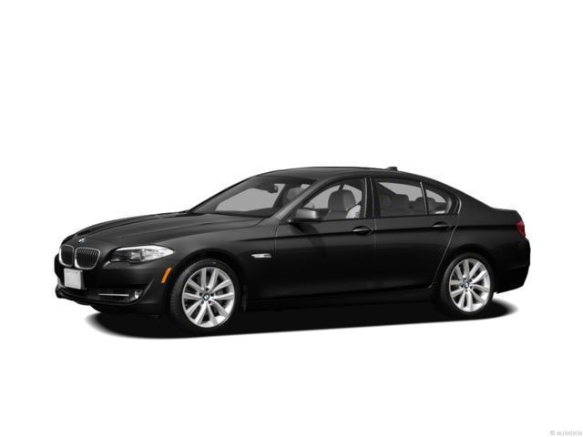 2012 BMW 5 Series's photo