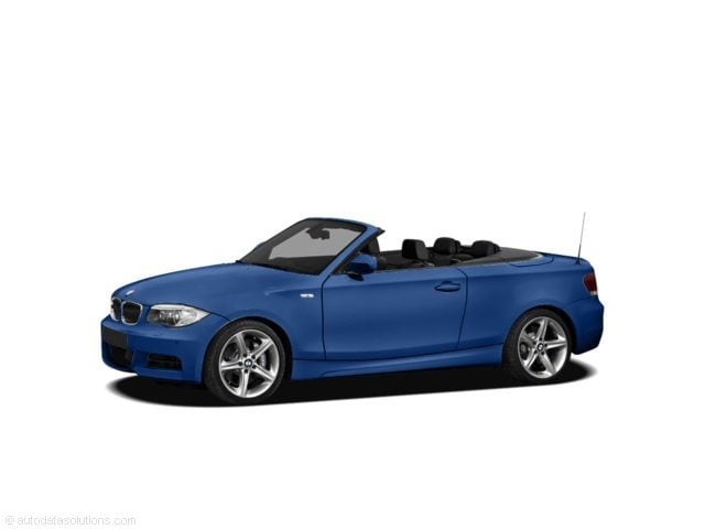 2012 BMW 1 Series's photo