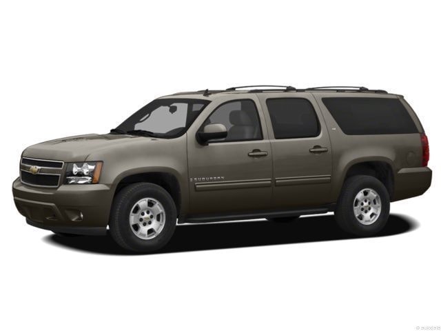 Chevrolet Suburban's photo