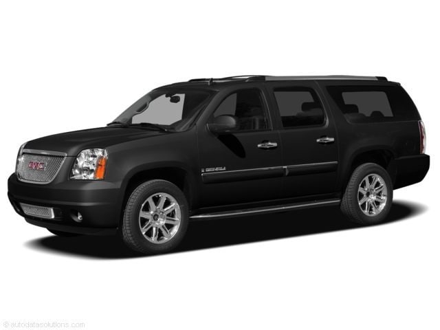 2012 GMC Yukon Denali 2WD's photo
