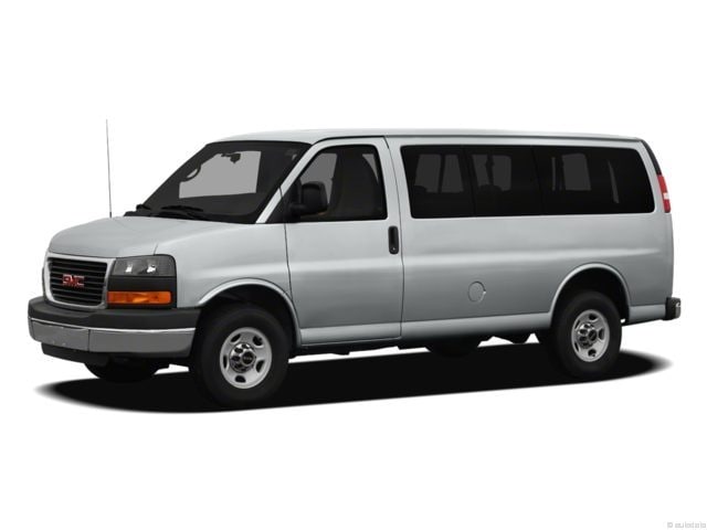 2012 GMC Savana LS's photo