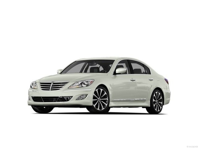 2012 Hyundai Genesis 4.6's photo