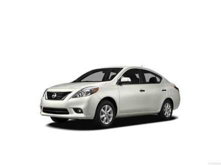 2012 Nissan Versa 1.6 SV Sedan