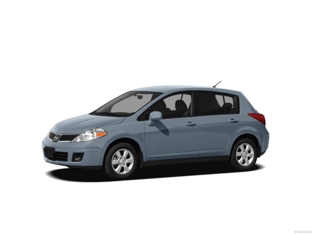 2012 Nissan Versa's photo