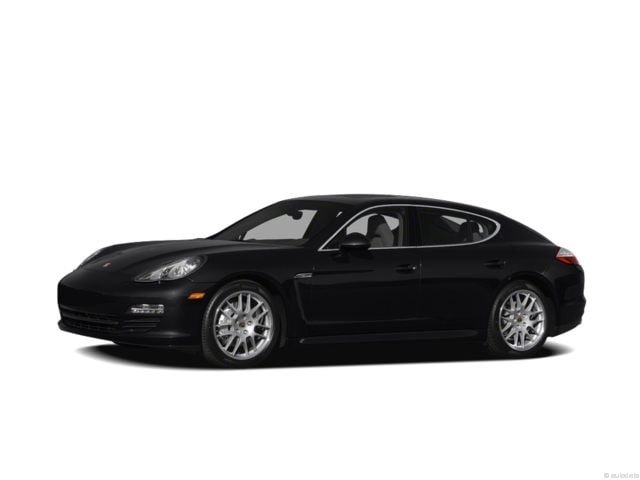 2012 Porsche Panamera 4's photo
