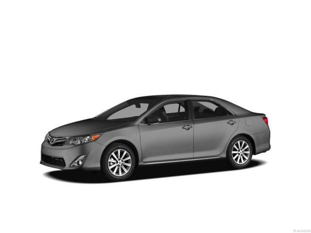 2012 Toyota Camry XLE's photo