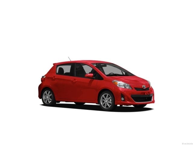 2012 Toyota Yaris's photo