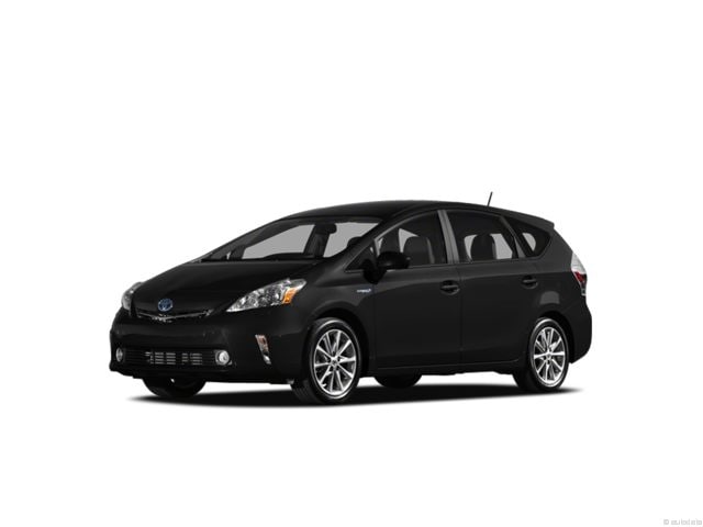 2012 Toyota Prius v Three's photo