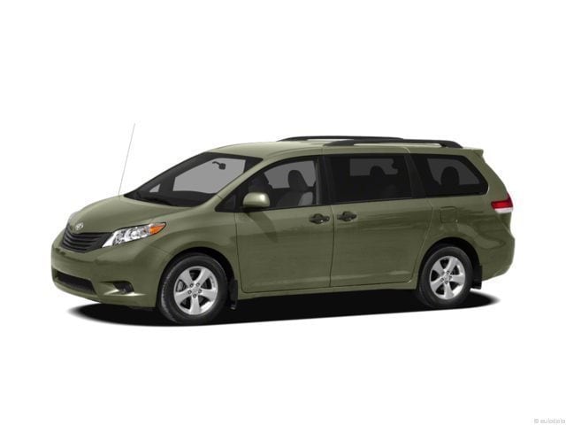 2012 Toyota Sienna LE's photo