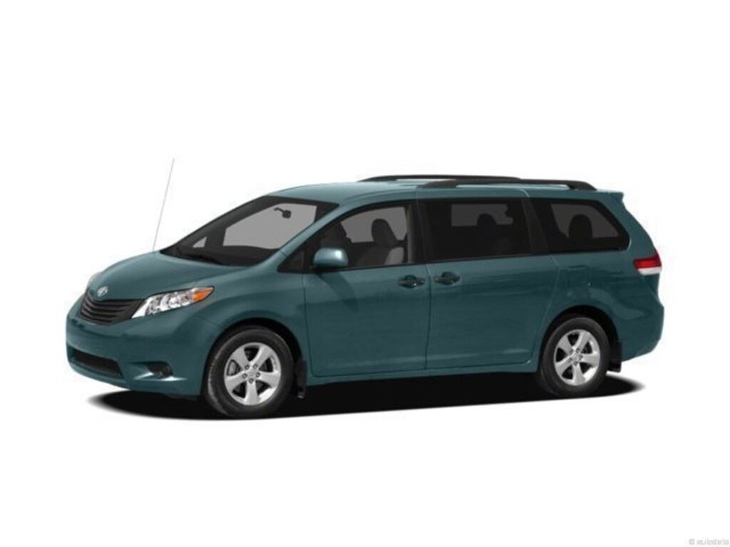 Used 2012 Toyota Sienna XLE V6 8 Passenger Van
