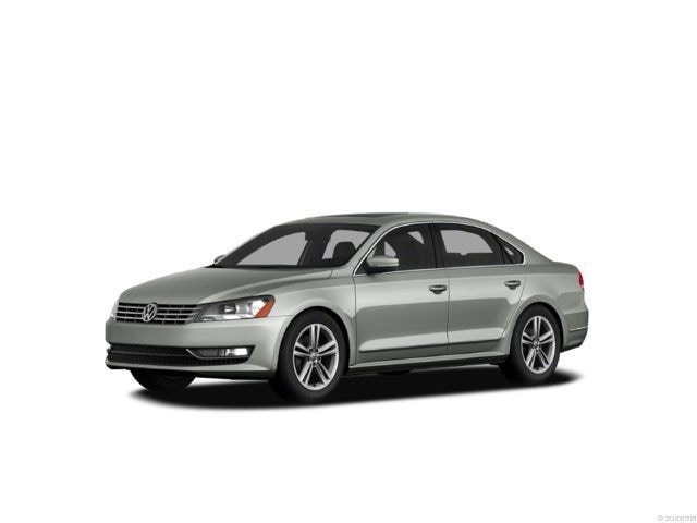 2012 Volkswagen Passat SEL