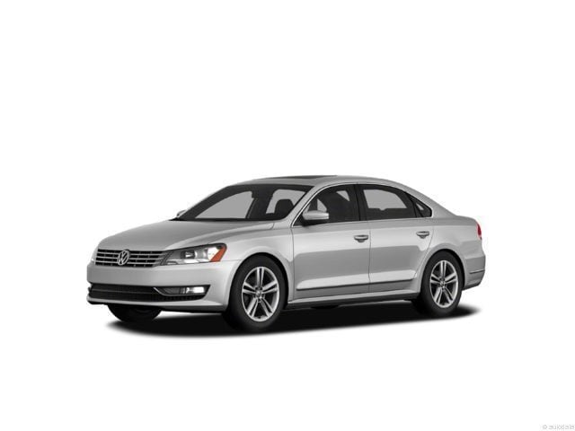 2012 Volkswagen Passat SEL