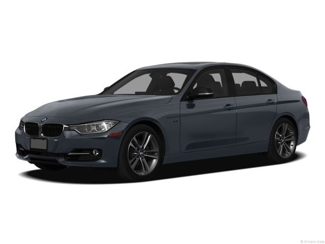 2013 BMW 3 Series 320i xDrive Sedan's photo