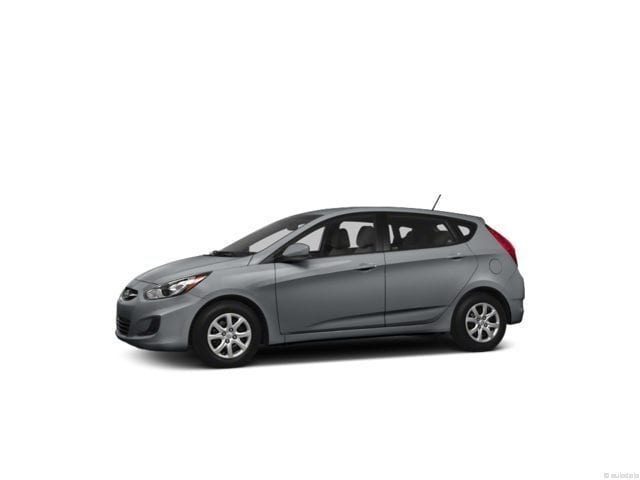 2013 Hyundai Accent SE Hero Image