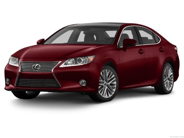 Lexus ES's photo