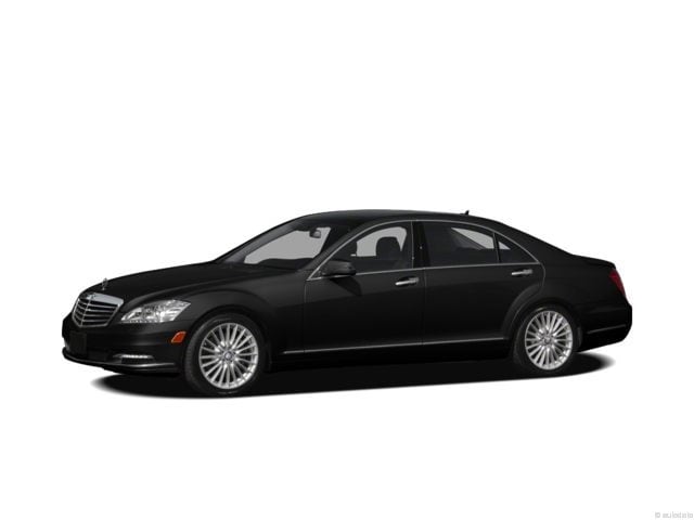 2013 Mercedes-Benz S-Class S550 4MATIC's photo