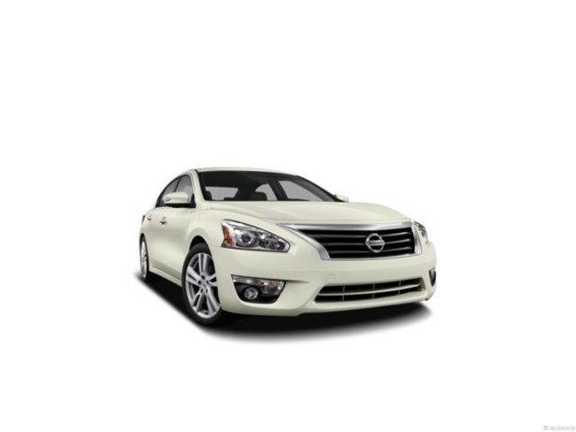 2013 Nissan Altima 2.5 S Sedan