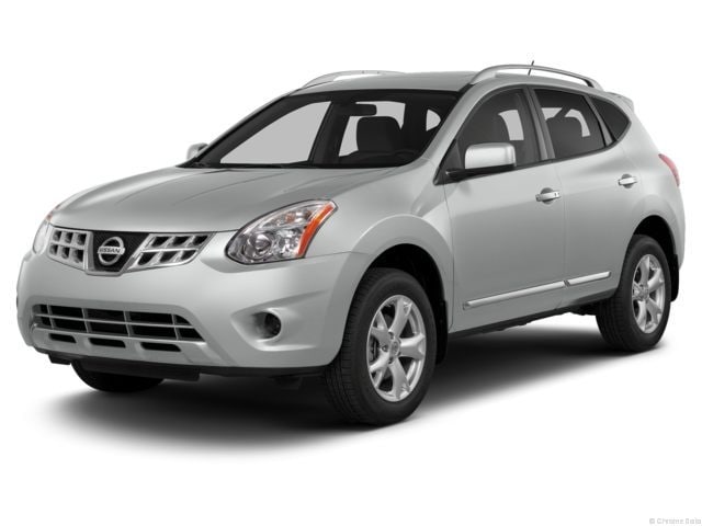 2013 Nissan Rogue SV FWD's photo