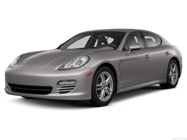 2013 Porsche Panamera's photo
