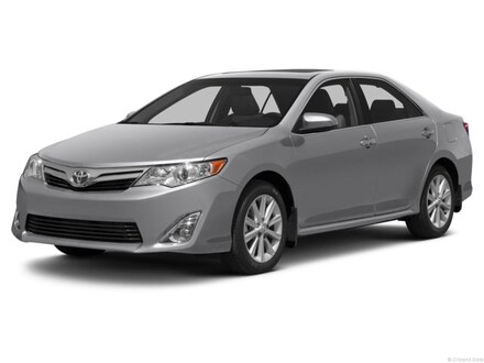 2013 Toyota Camry SE Sedan