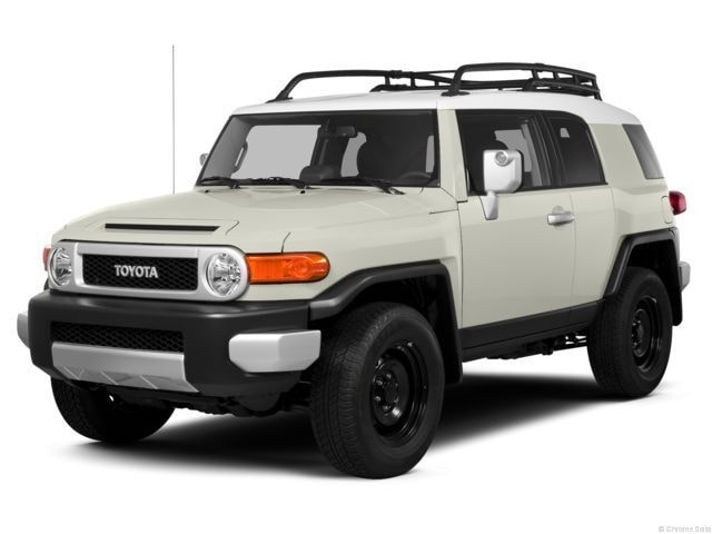 2013 Toyota FJ Cruiser Base's photo