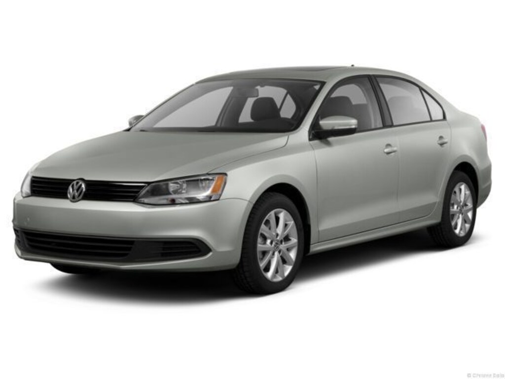 Used 2013 Volkswagen Jetta 2.5L SEL w/Navigation/PZEV Sedan