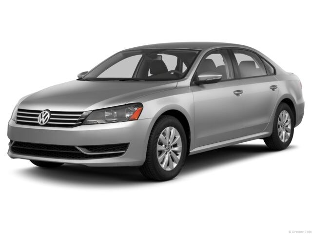 2013 Volkswagen Passat Wolfsburg Edition -
                  Troy, MI
