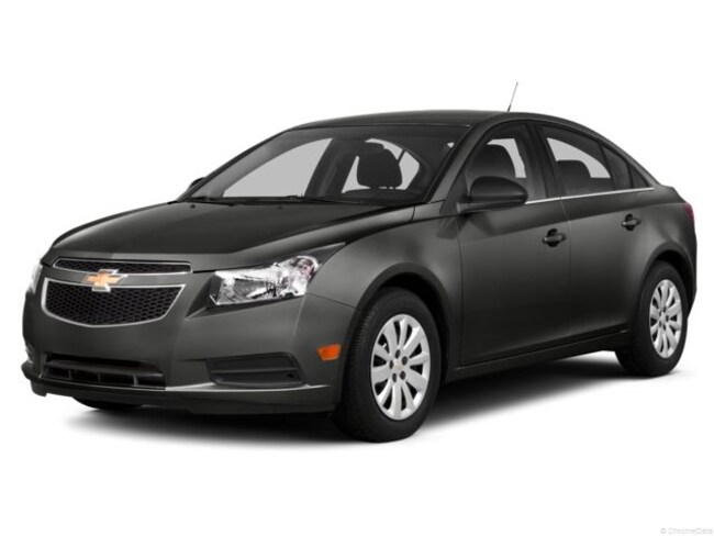 2014 Chevrolet Cruze LS Car
