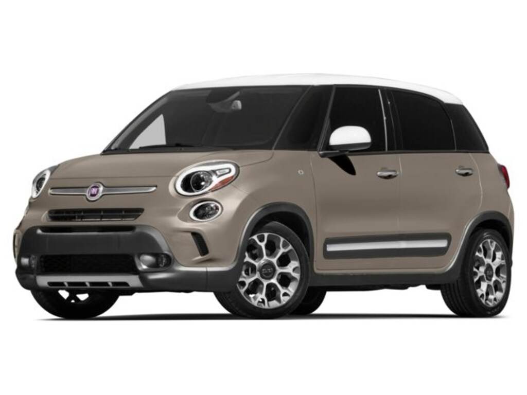 Used 2014 FIAT 500L Trekking Hatchback