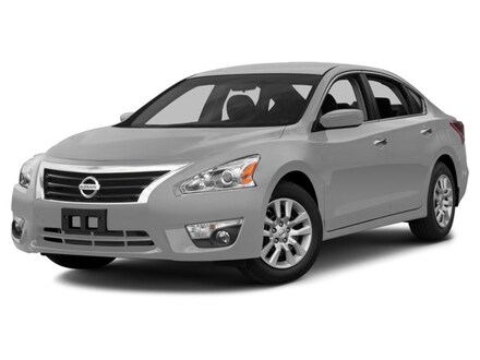 2014 Nissan Altima 2.5 S Sedan