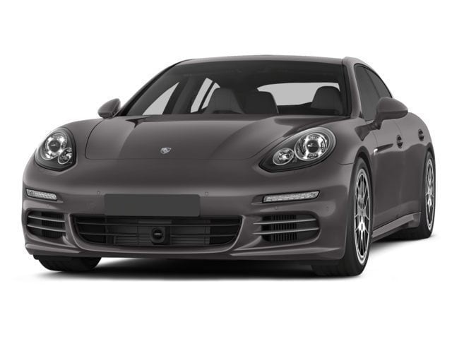 2014 Porsche Panamera GTS's photo