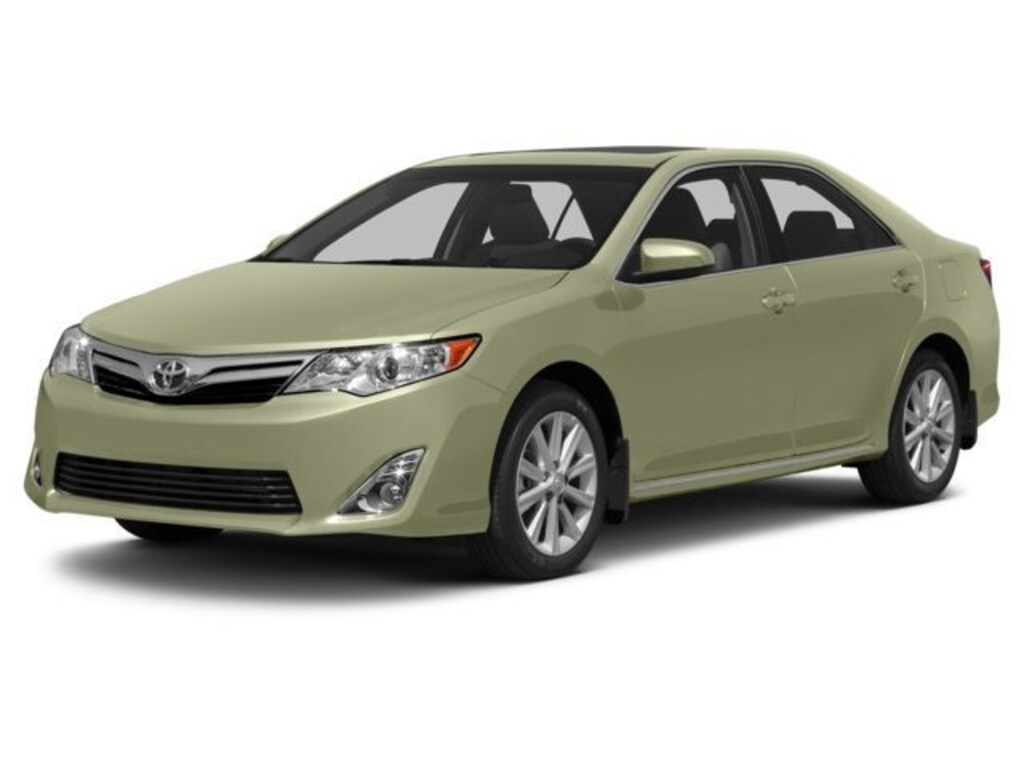 Used 2014 Toyota Camry L Sedan