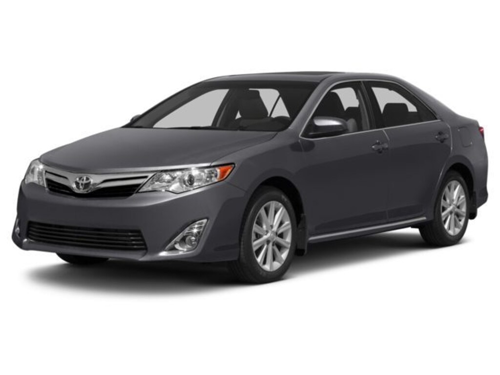 Used 2014 Toyota Camry XLE V6 Sedan