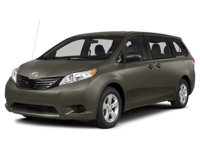 2014 Toyota Sienna LE Van