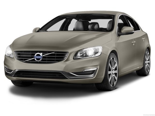 Volvo S60's photo