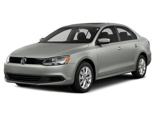 2014 Volkswagen Jetta 2.0L TDI w/Premium/Navigation Sedan