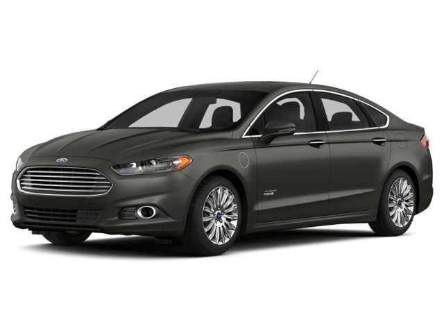 2015 Ford Fusion Plug-In Hybrid Titanium's photo