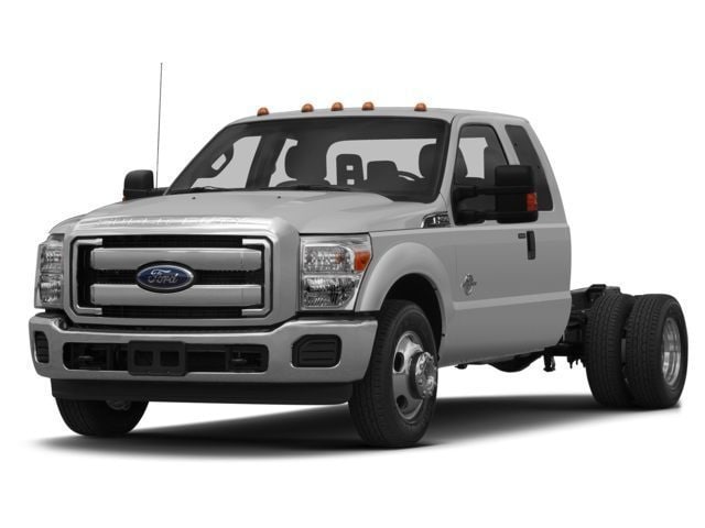 2015 Ford F-350 Super Duty Chassis Cab XLT